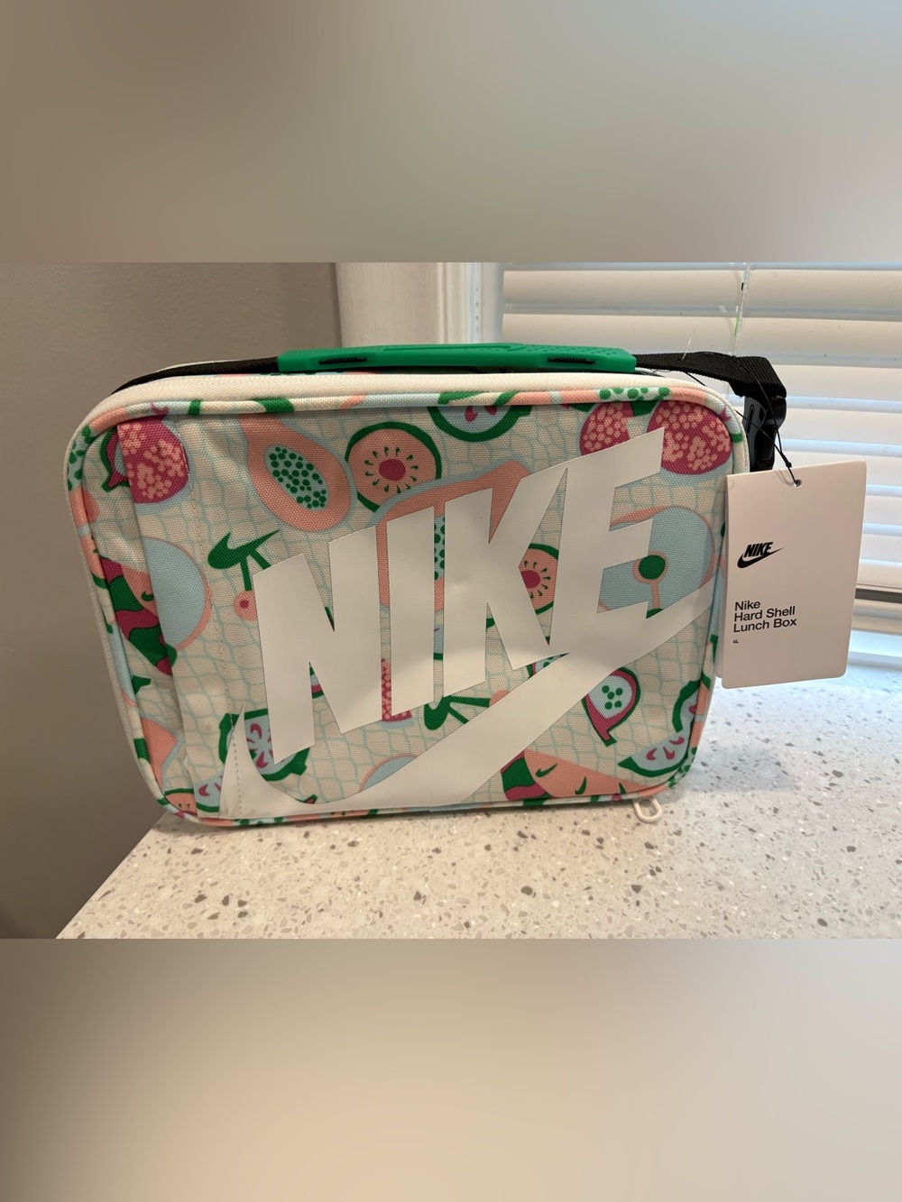 NWT Nike® Futura Lunch Bag in Sail and Stadium Green Colorway